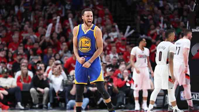  库里三分雨浇灭热火反扑，勇士客场轻取重要胜利